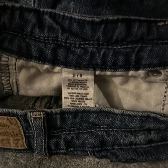 Aeropostale Blue Jean Shorts Cuffed Hem - Picture 4 of 6